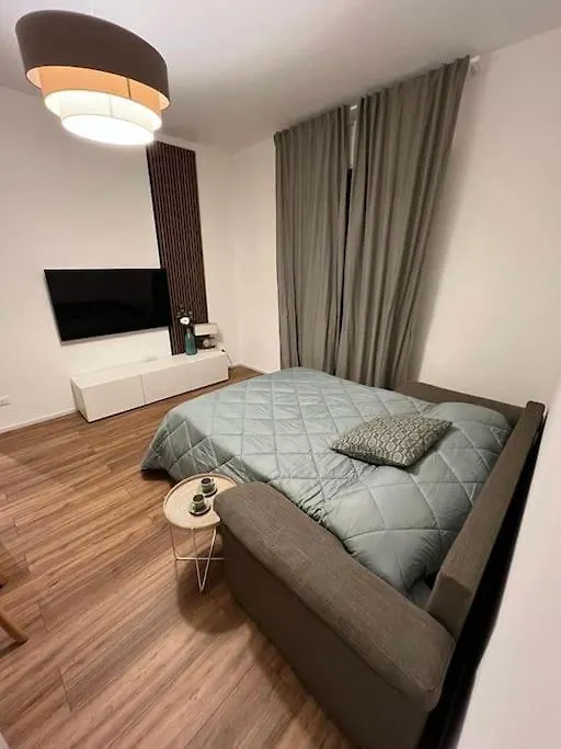 מונצה Soleo Guesthouse 0*,  איטליה